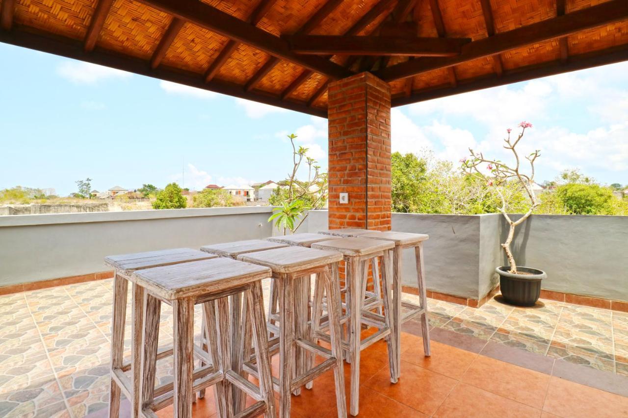 Clover Bali House 乌干沙 外观 照片