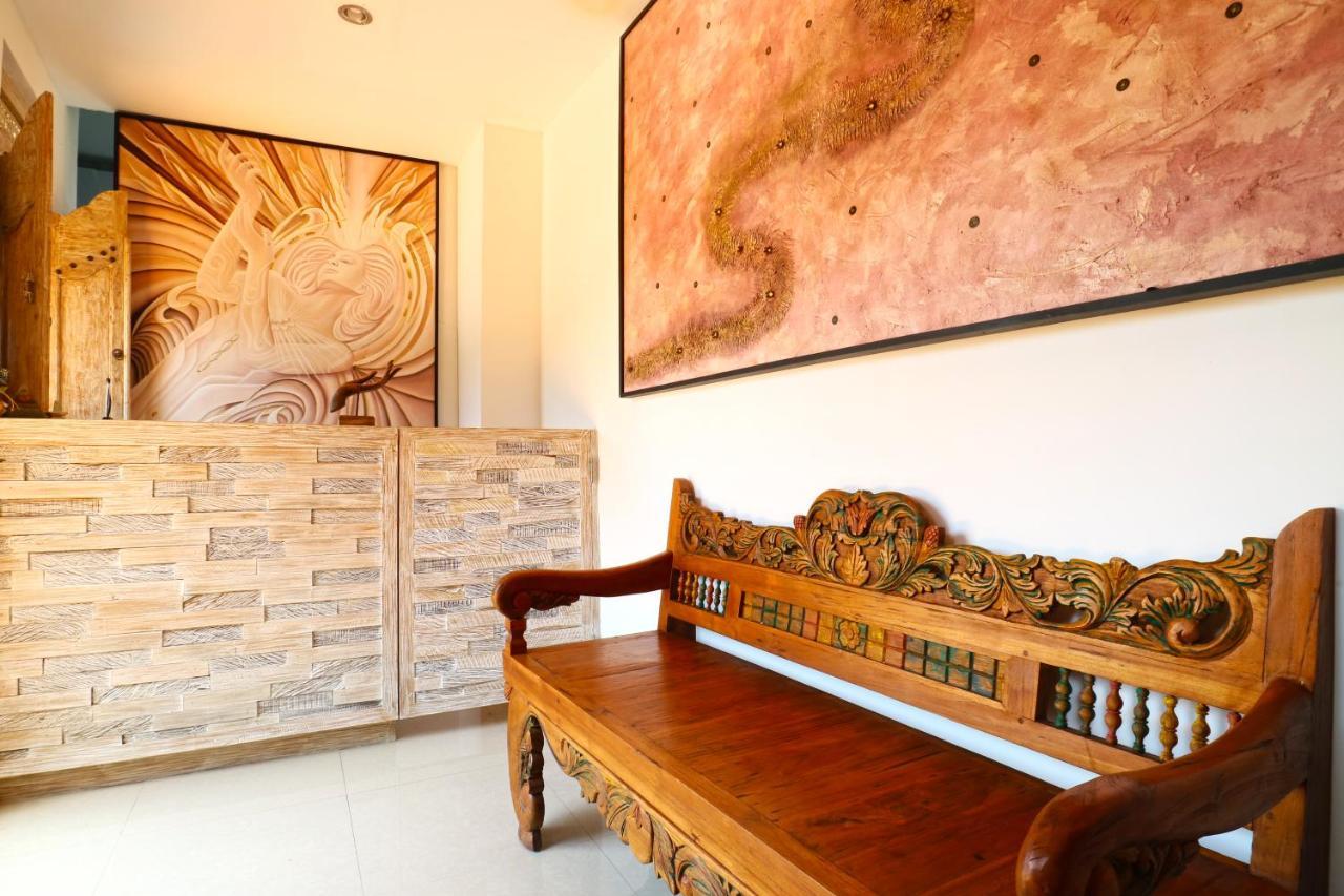 Clover Bali House 乌干沙 外观 照片